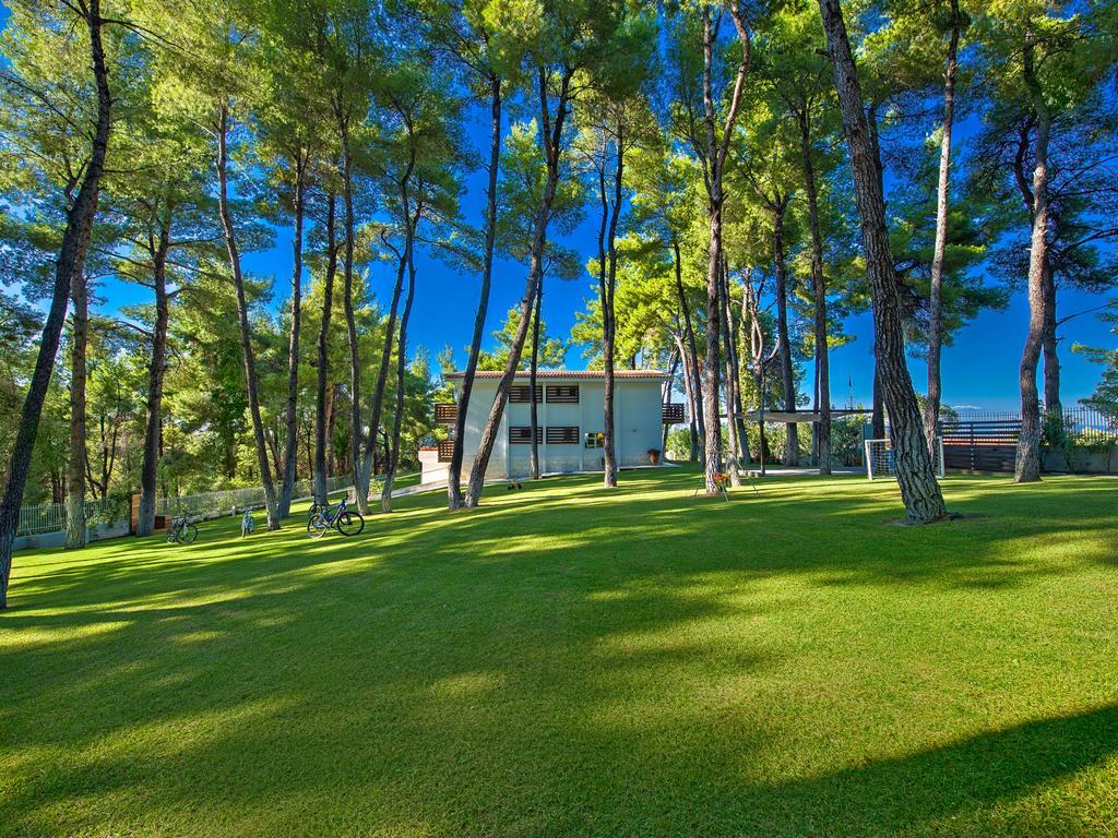 The White Villa At Sani Sani  Exterior foto